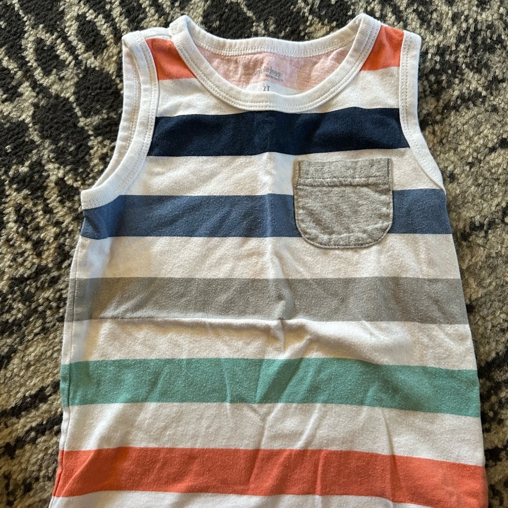 Carters summer tees for boys 2T great condition barley worn